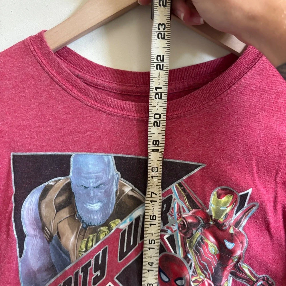 Marvel Avengers Infinity War Graphic T-Shirt Boys L 10/12 Red Thanos Iron Man